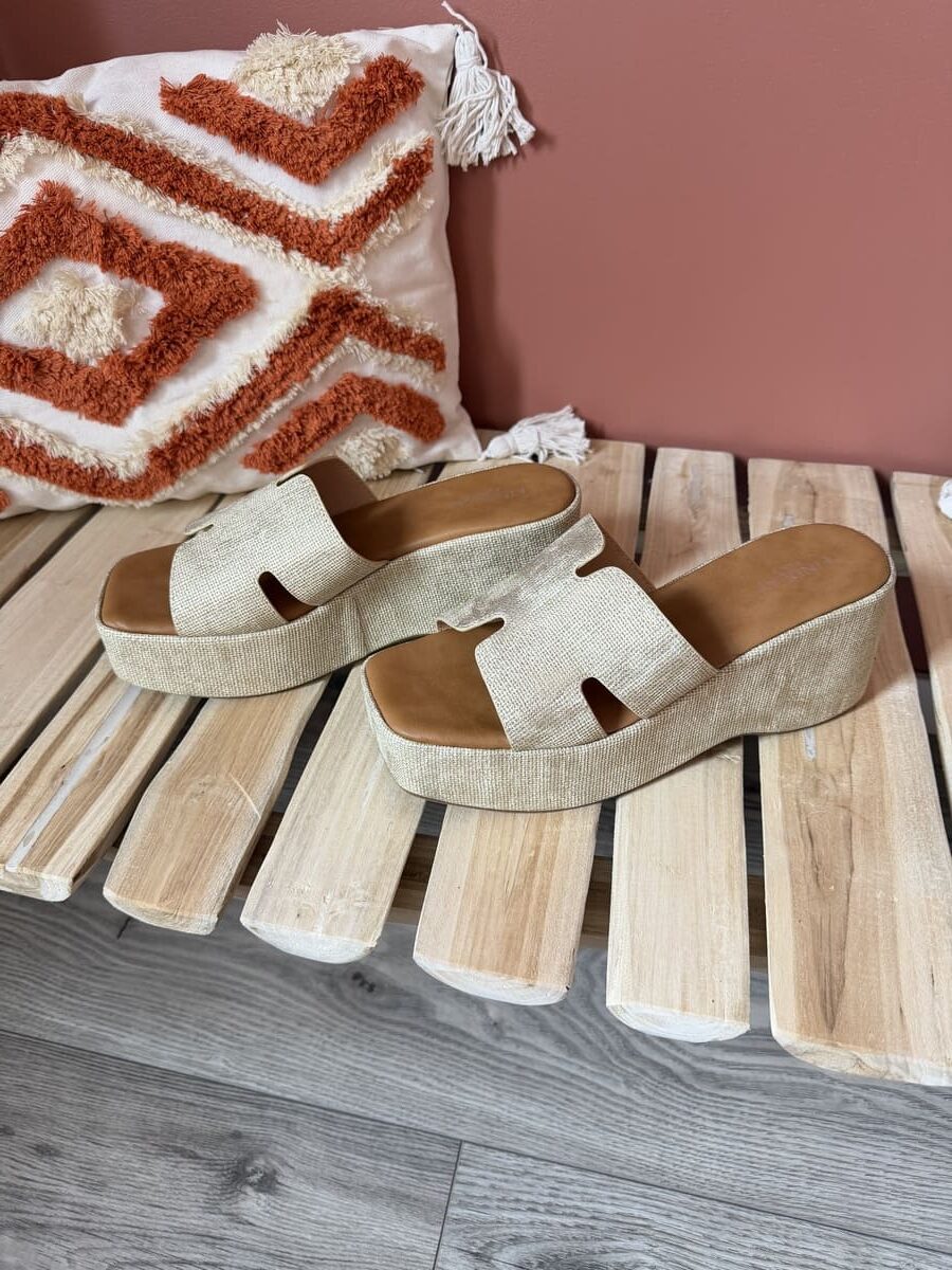 Mules Compensées Dorées Effet Tissé – Image 3