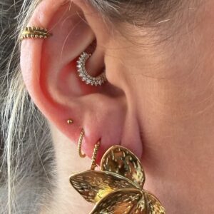 Boucles d'oreilles grosses fleurs dorées