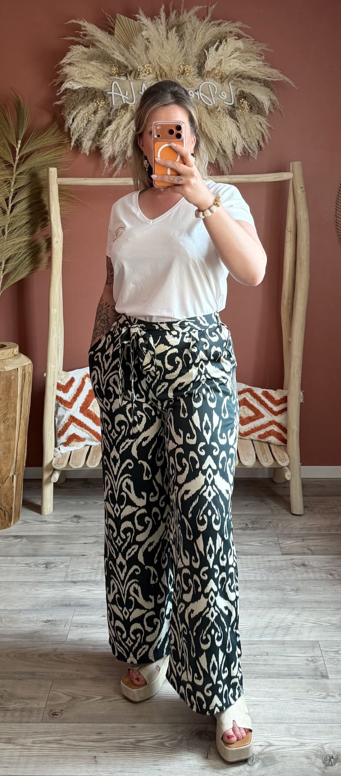 Pantalon Large Imprimé Ikat Vert Foncé – Image 2