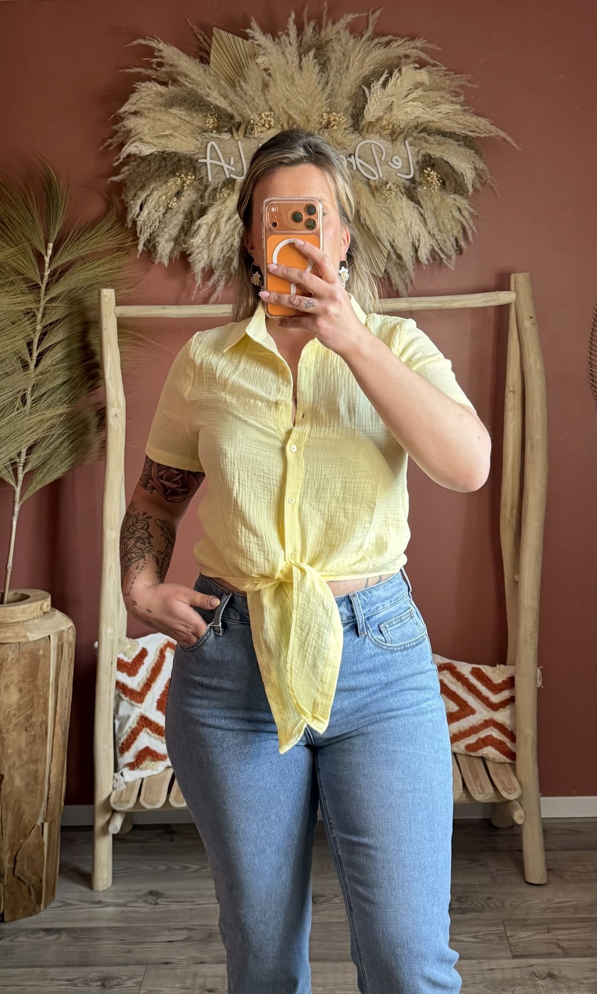 Chemise Crop Jaune Citron en Gaze Nouée – Image 2