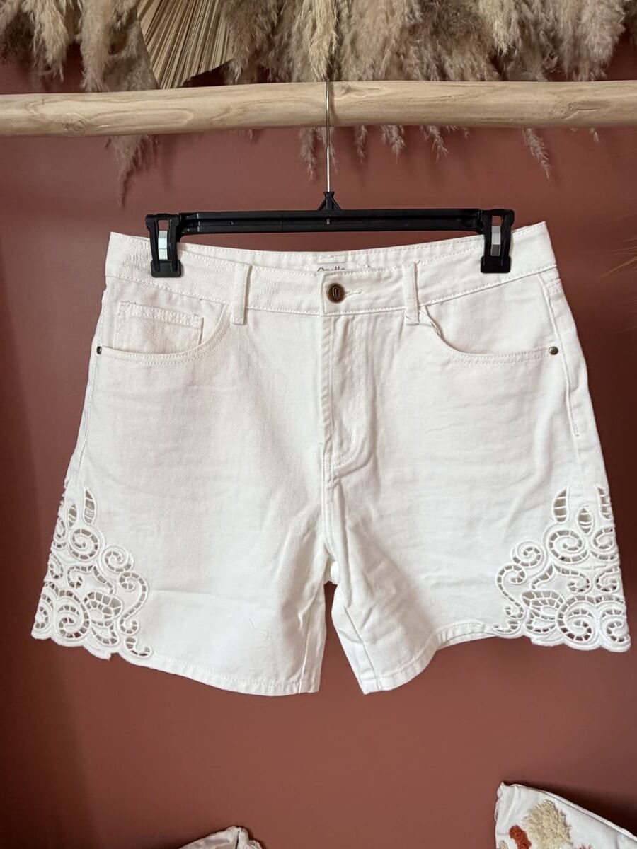 Short blanc broderie anglaise femme – Le Dress BY L.A